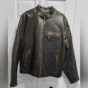 Mens Vintage DH3Leather Jacket Size Large (distressed look)